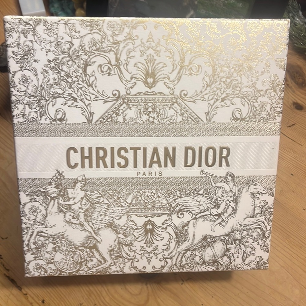 Christian Dior gold box
